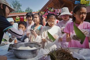 Ông chủ tàu tốc hành: Đội bóng sẽ chuyển đến sân vận động mới vào tháng 6, sân vận động mới vào tháng 8 sẽ đón trận đấu đầu tiên.